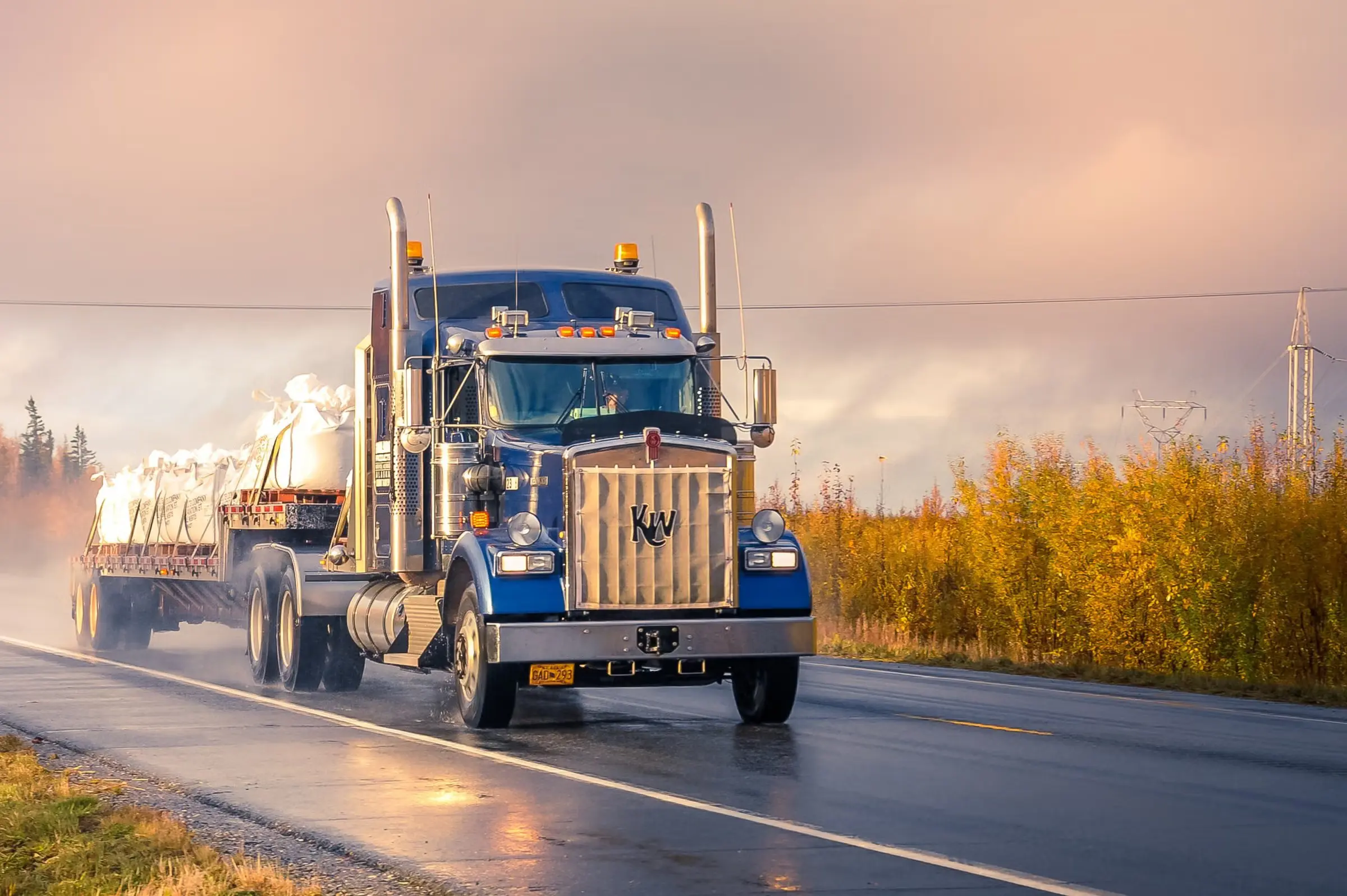 Flatbed trucking — Arizona trucking operations