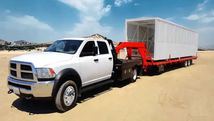 Hot shot trucking — Hot Shot Trucking Insurance from Truck Guard Insurance